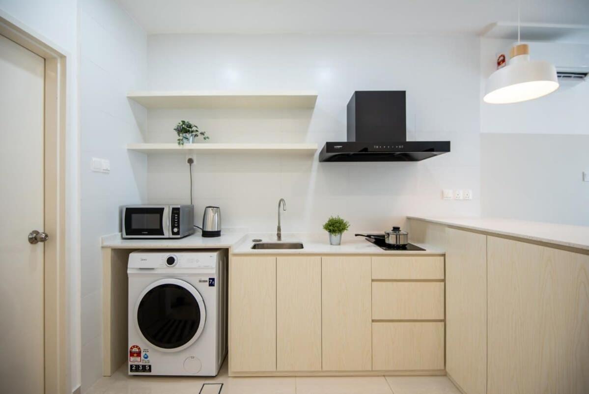 Pangsapuri A Comfy 2br Near Ciq, Jb Sentral, Free Parking *